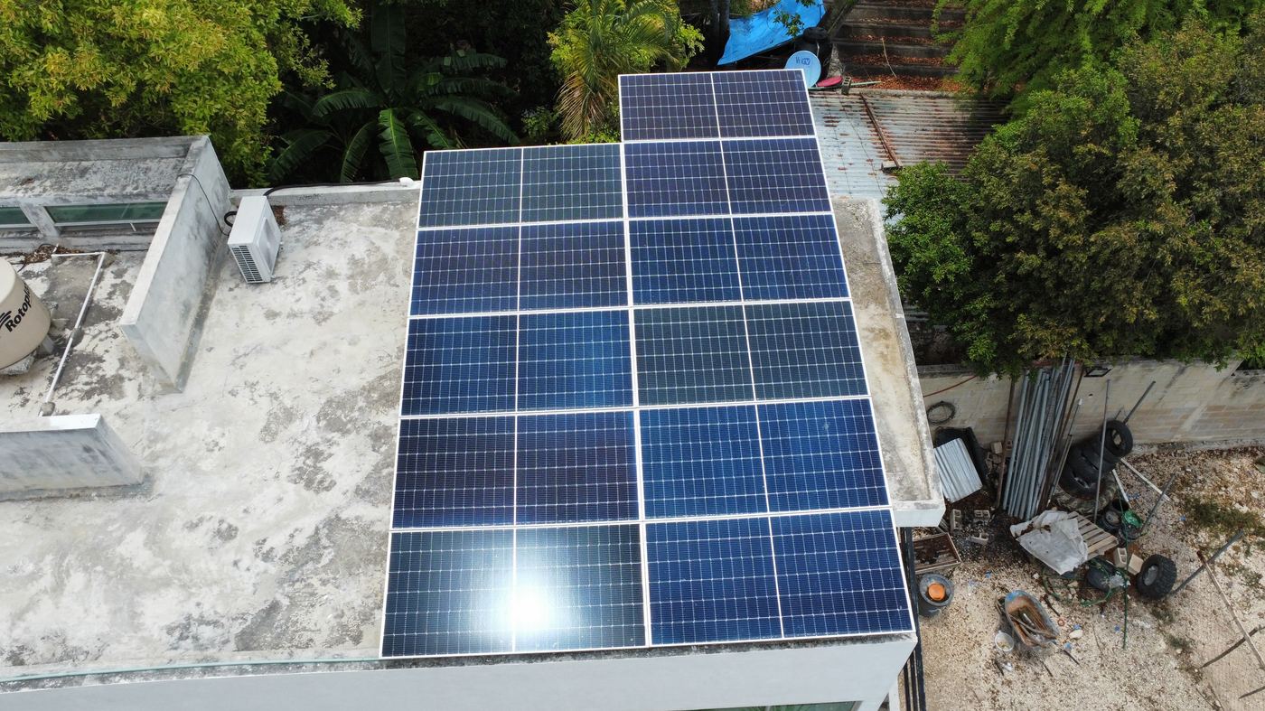 Instalación residencial de paneles solares en Mérida, Yucatán