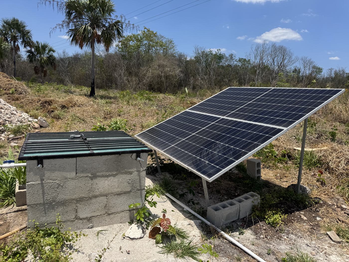 Sistema de bombeo solar instalado en la comunidad de Tizimín, Yucatán